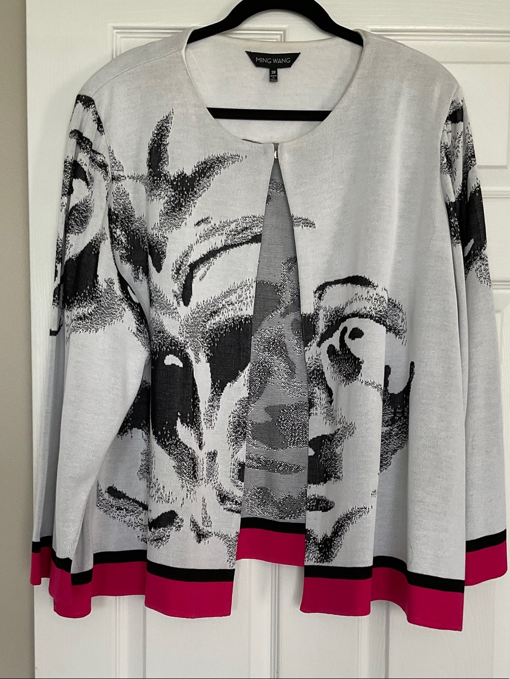 Ming Wang Gray & Black Floral Open-Front Cardigan with Pink Trim